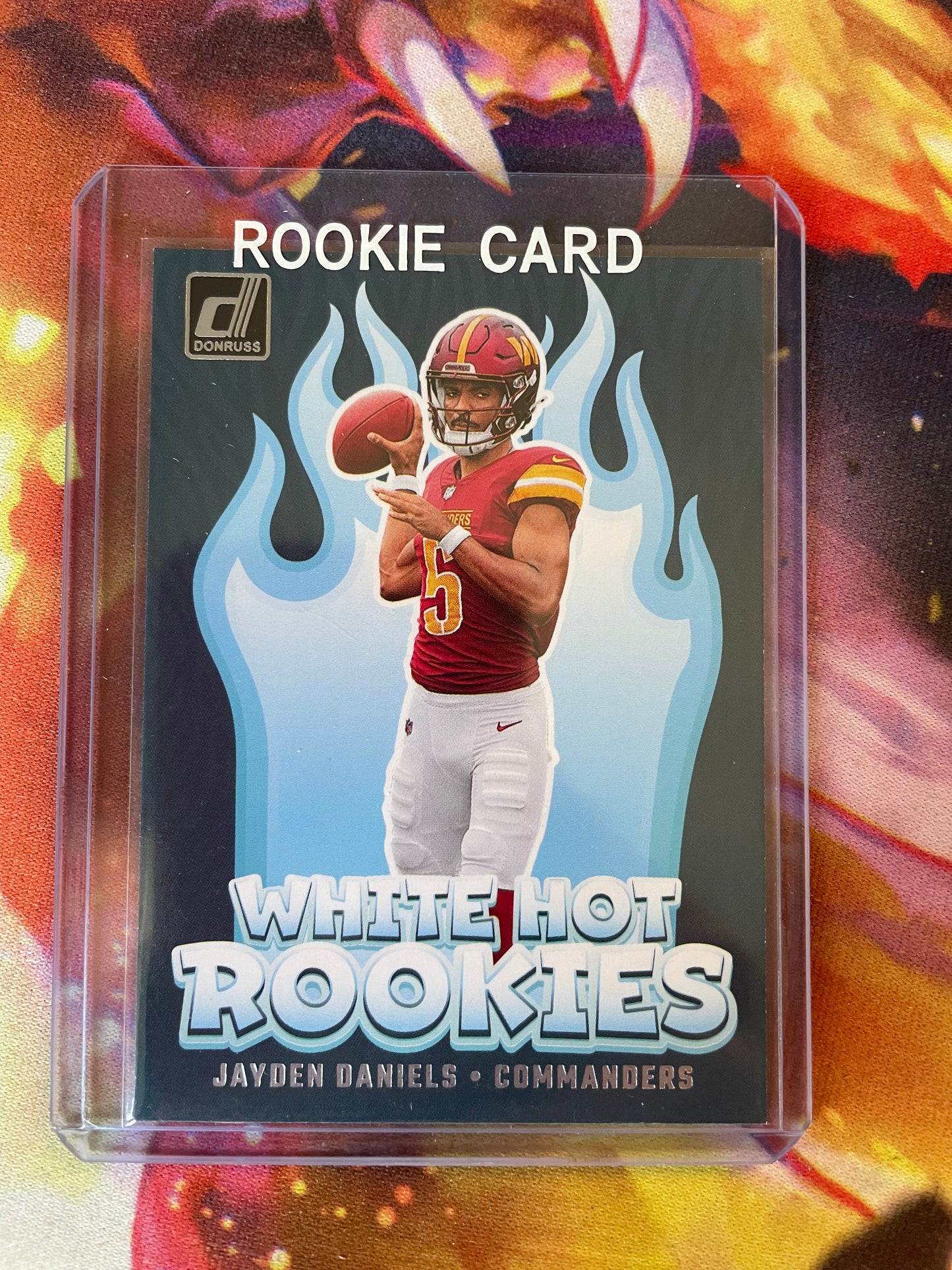 2024 Donruss Jayden Daniels White Hot Rookies Insert